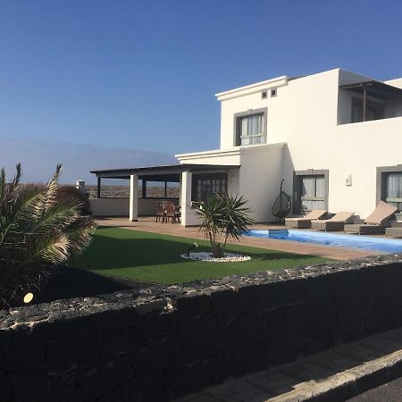 Luxury 3Bed Villa With Heated Private Pool, Full Sky And Free Wifi Playa Blanca  Dış mekan fotoğraf